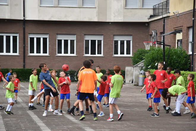 Bambini al torneo degli oratori 2023, organizzato da Fondazione Conad ETS